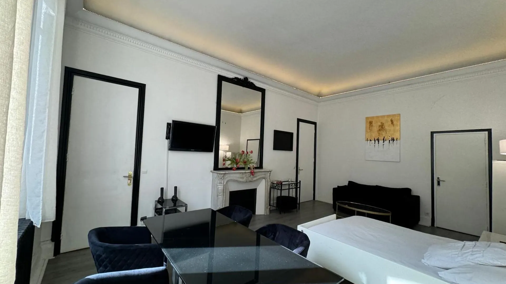 Luxe Apartment Champs Elysees & Trocadero Paris